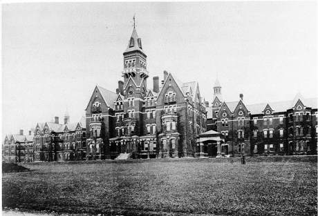 El  Danvers State Hospital en el 1893