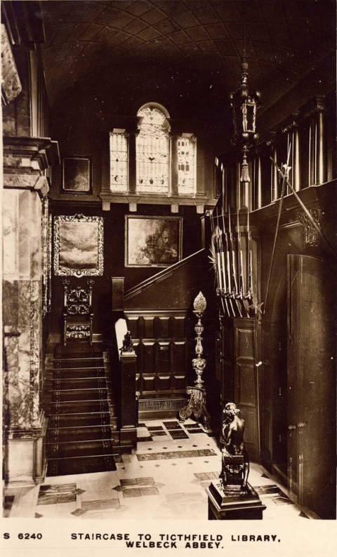 escaleras de la mansión del 5º duque de Portland