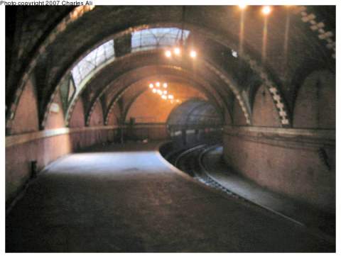 tuneles estacion abandonada de city hall