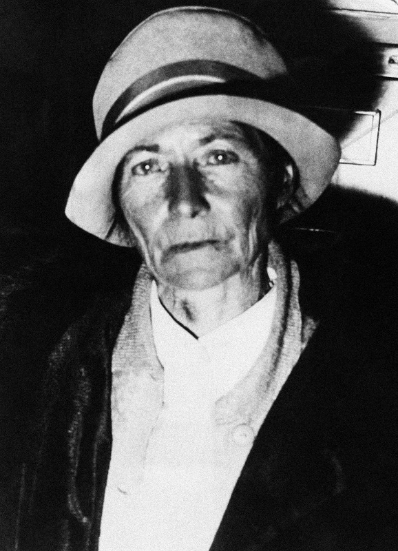 Esther Carlson, foto de 1908 - AP Photo